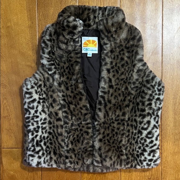 C&C California Other - C&C California Kids Faux Fur Leopard Print Vest Size 6 Chic Stylish